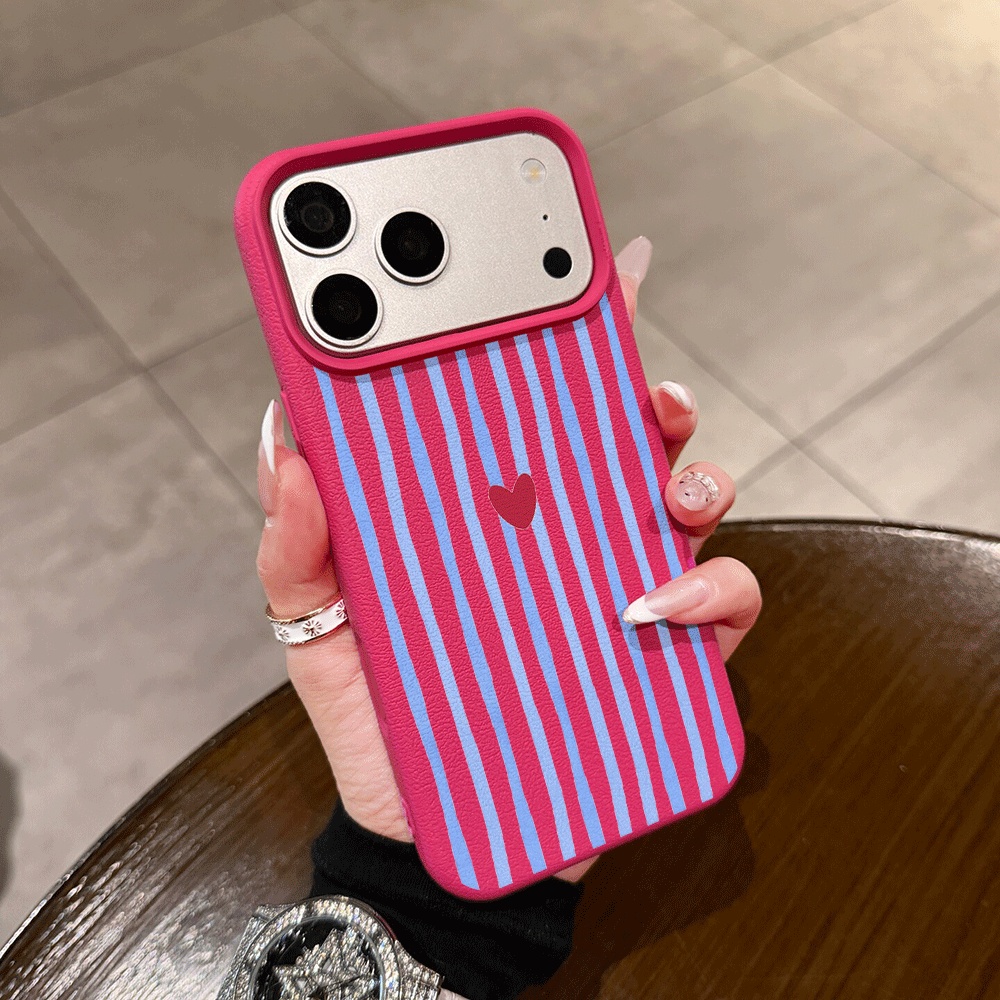 Vertical Stripes Hearts Phone  - Apple Iphone 15 评论和价格